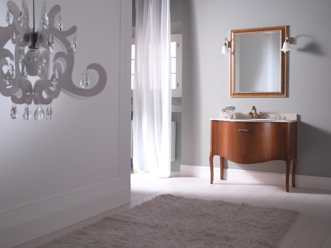 Классическая мебель