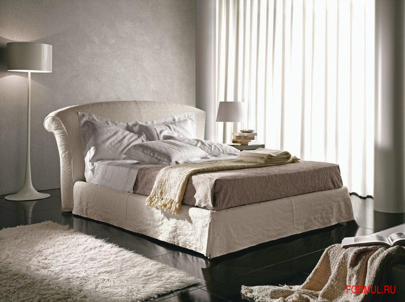 ������� Nicoline Oxford