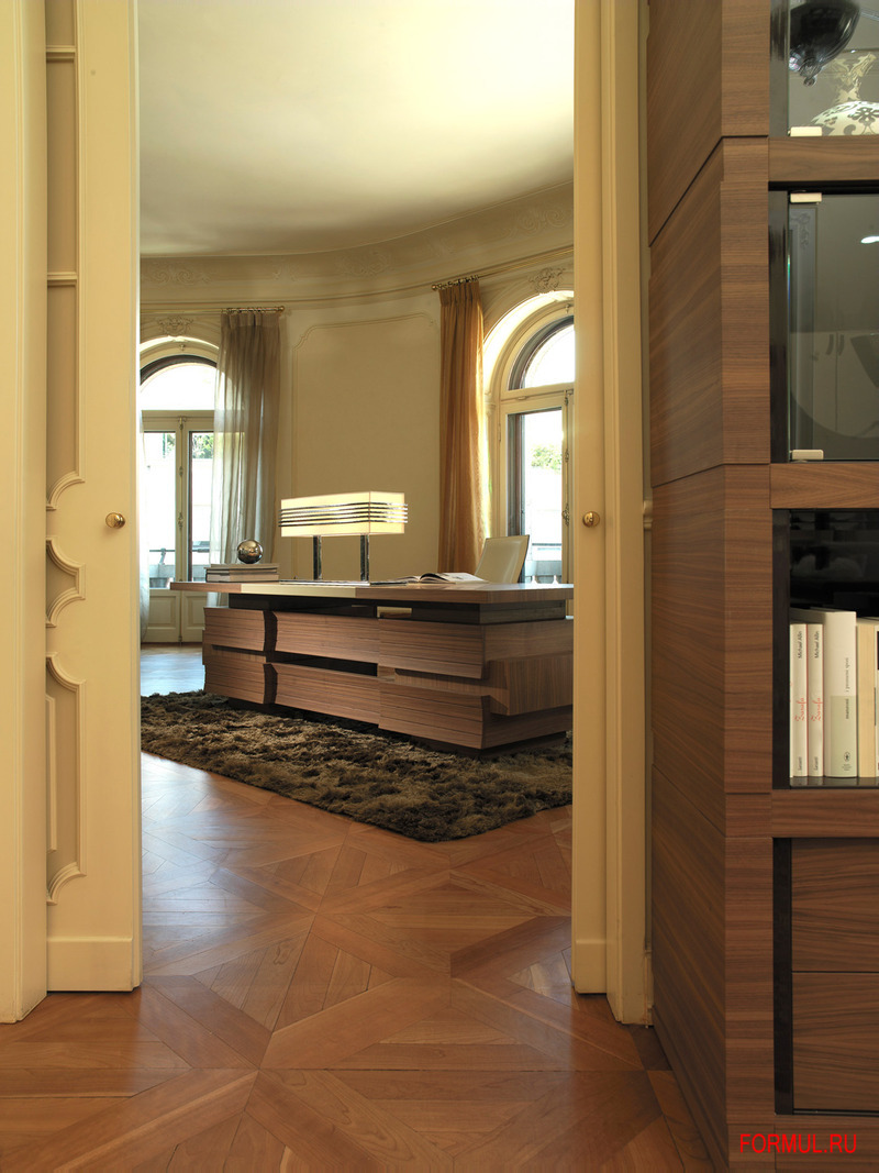 Стол письменный Galimberti Nino Quadria Стол письменный Galimberti Nino Quadria