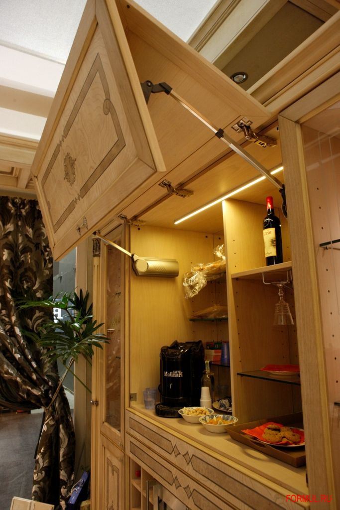  Bianchini mobile bar