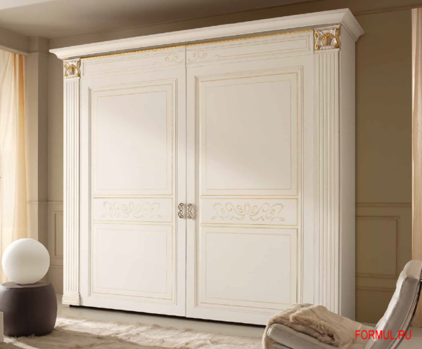 ���� Ferretti e Ferretti Pitti