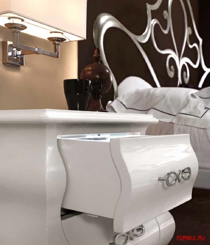  Bova by P.B.L. 17.100,17.101