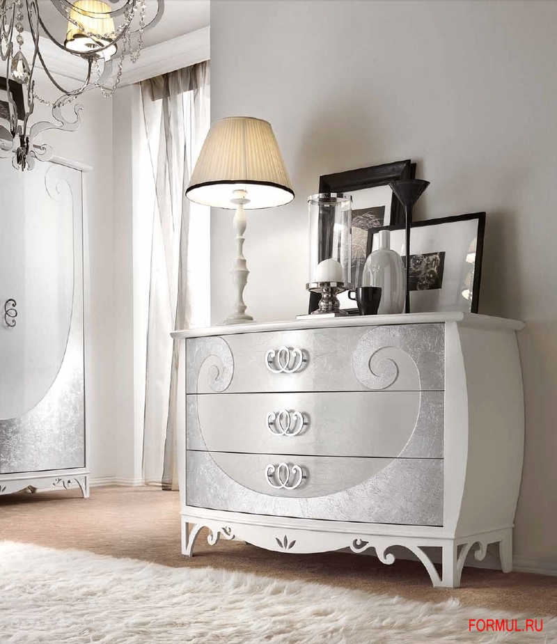  Bova by P.B.L. 19.100,19.101