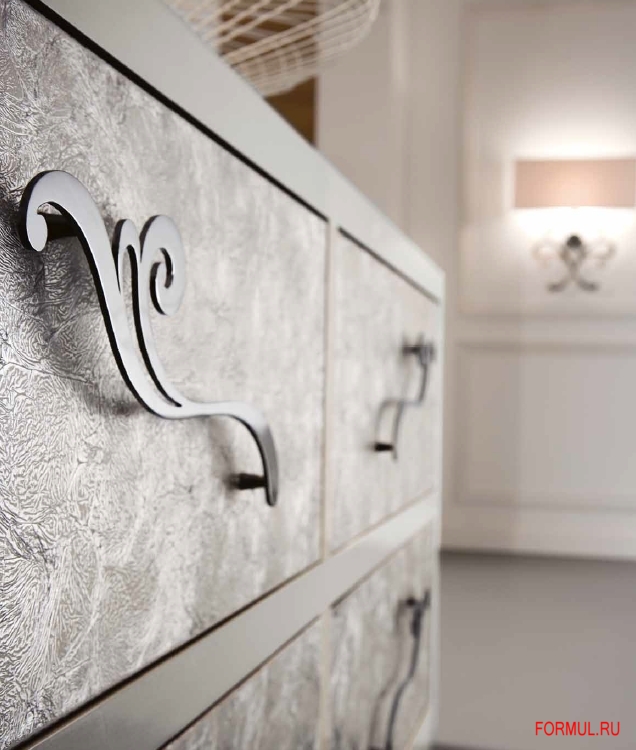 ����� Bova by P.B.L. 16.100,16.101