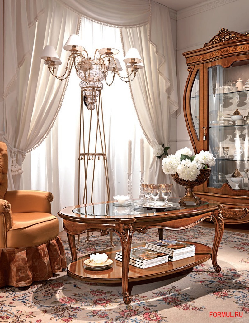 Стол журнальный Antonelli M. & C. 8045,8145 Стол журнальный Antonelli M. & C. 8045,8145