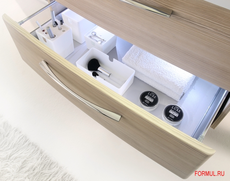 �������� ������ ��� ������ Pelipal Tiva