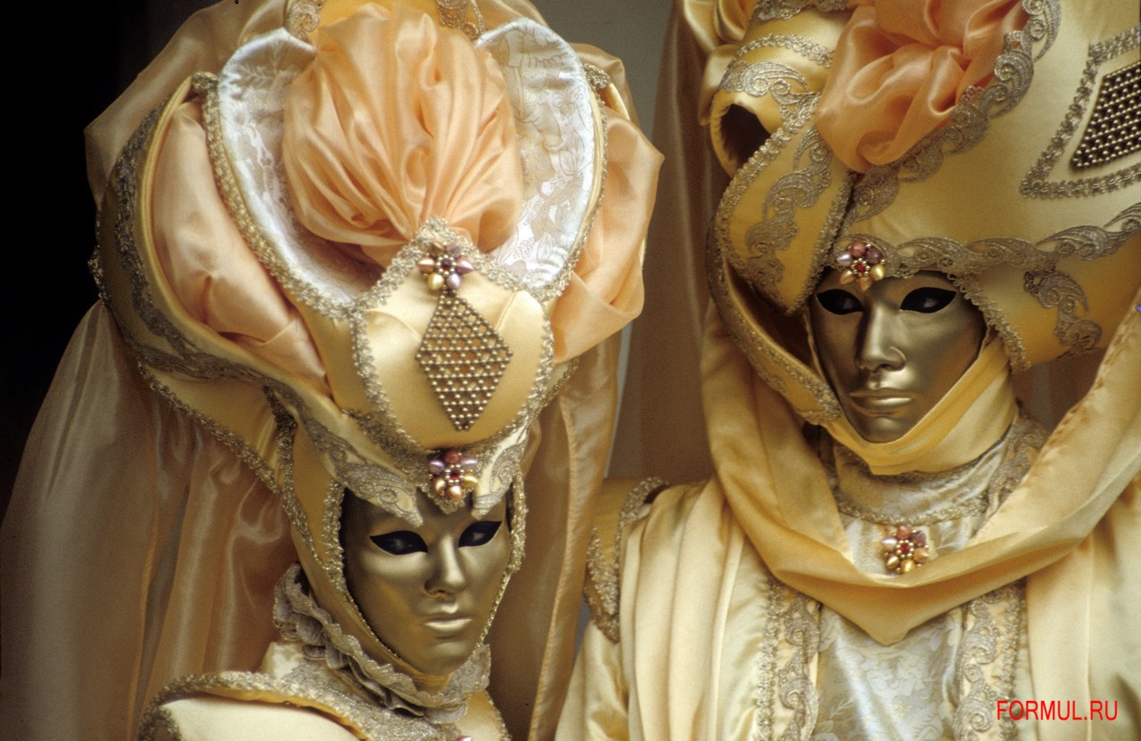 ����� La gioia 424 Tragicomica f/oro