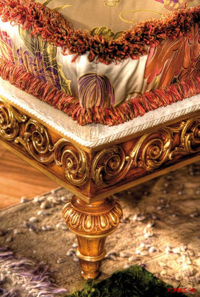 ������ Asnaghi Interiors Acute