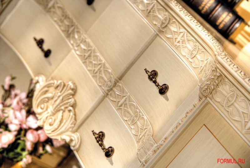  Asnaghi Interiors Yole