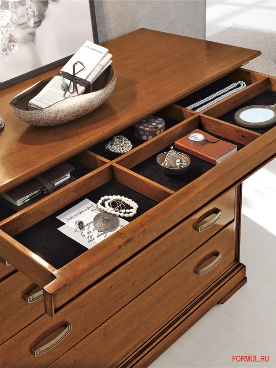  Devina Nais CM001/20DR