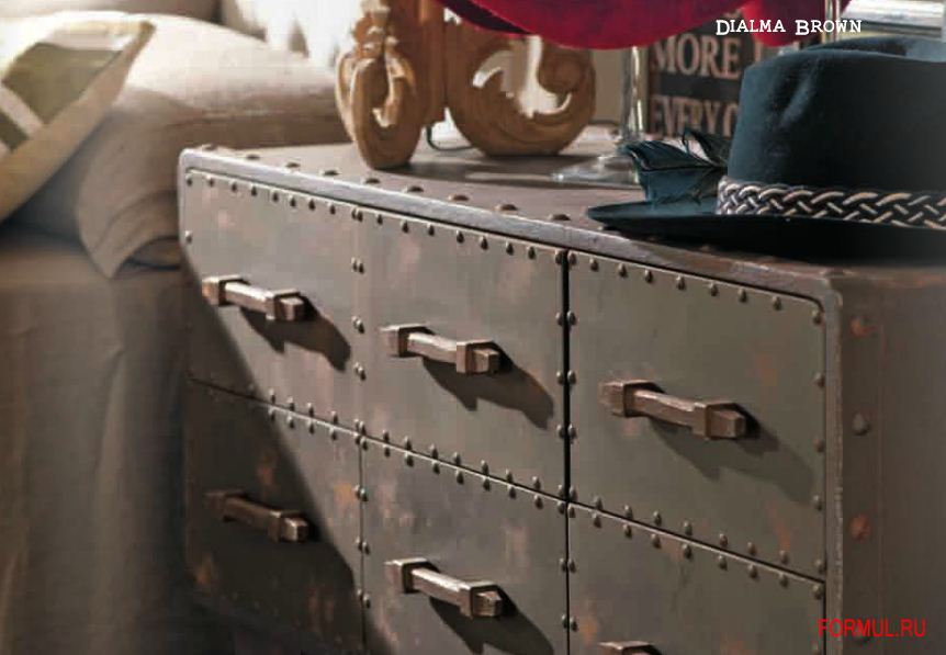  Dialma Brown DB002488