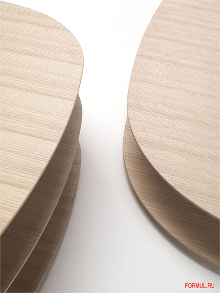   Living Divani Strato