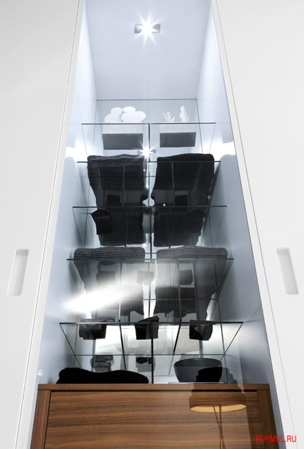  Fimes CO-PLANAR DOORS