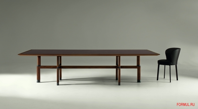 Стол Giorgetti YLI Стол Giorgetti YLI