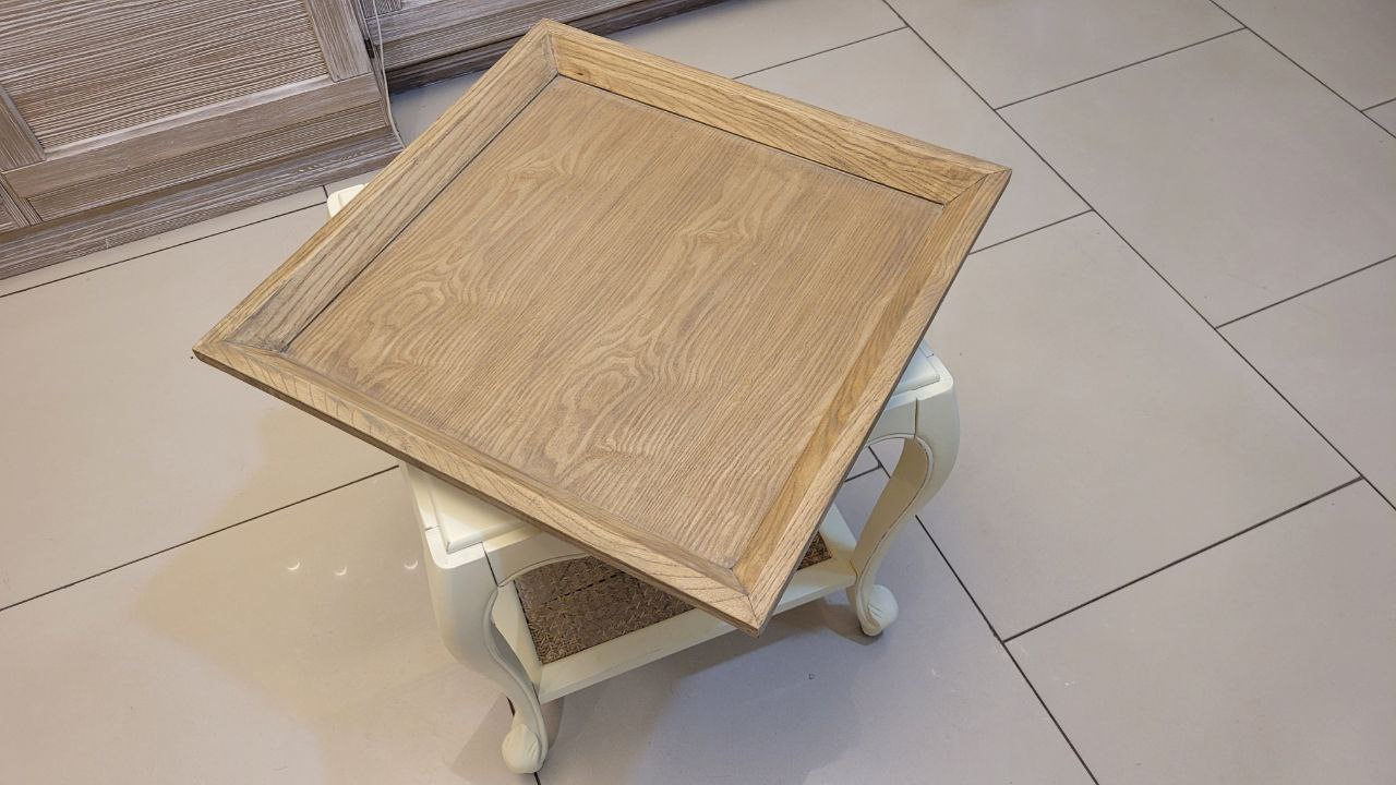 Столик Уголок прованса Francois Столик Уголок прованса Francois