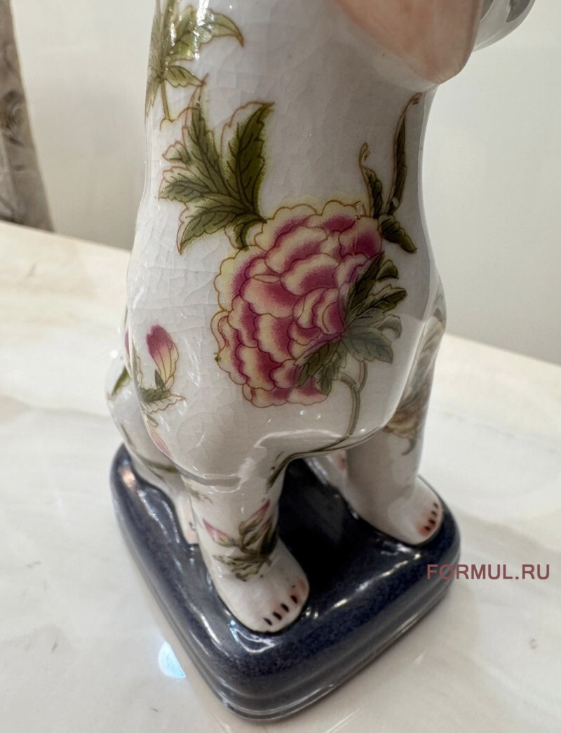 Статуэтка Авторская работа Собачка в цветах Статуэтка Авторская работа Собачка в цветах