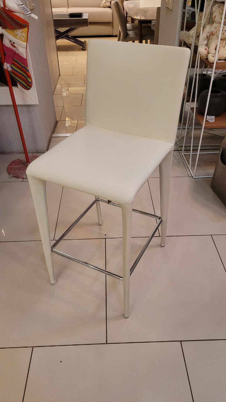 ���� ������ Bonaldo Filly up too DTA2