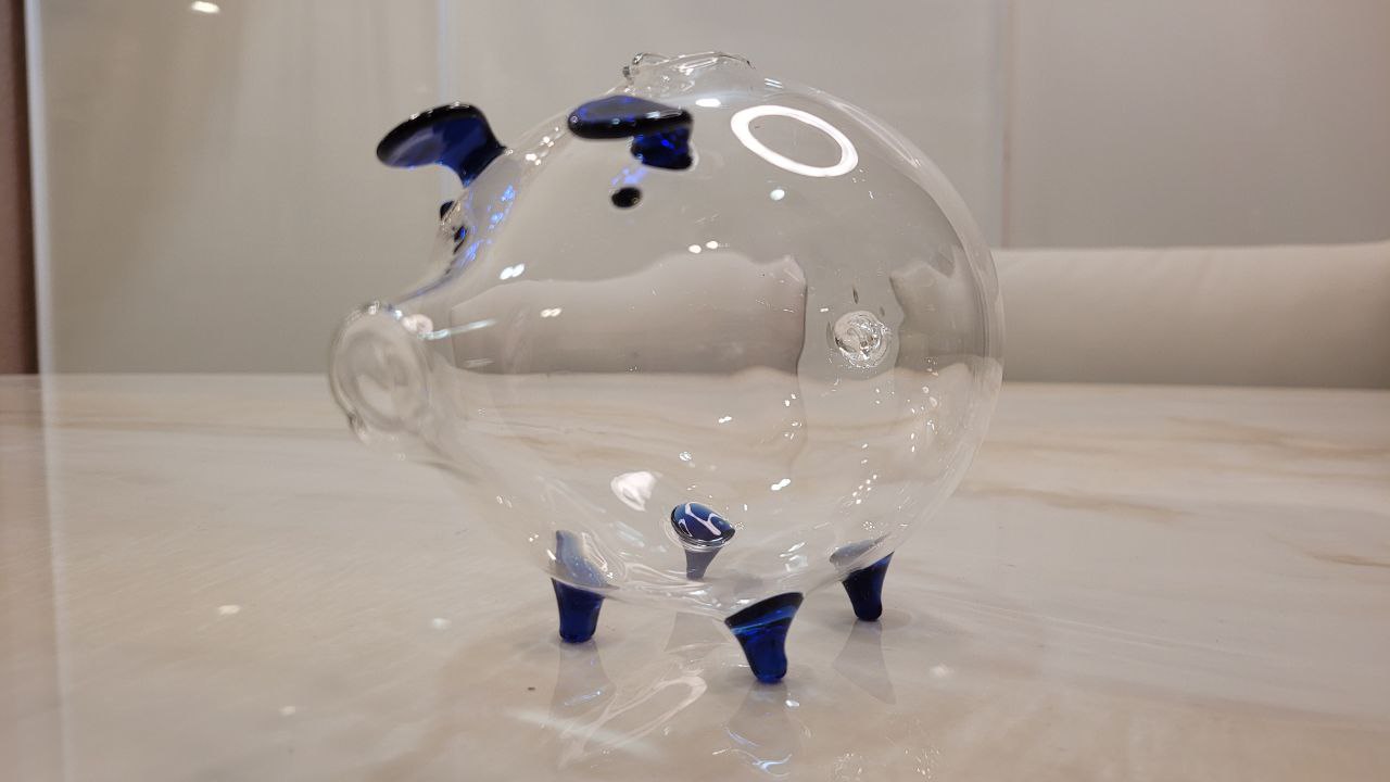 Копилка Авторская работа стеклянная свинка Копилка Авторская работа стеклянная свинка