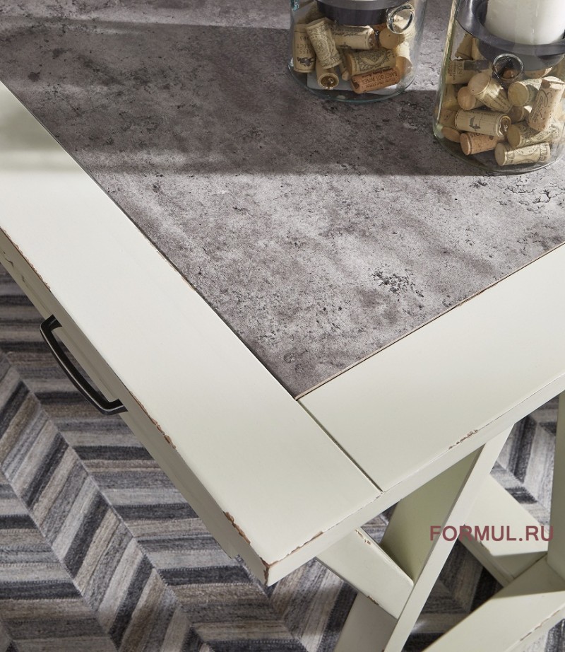   M&K Furniture Jonileene H642-44