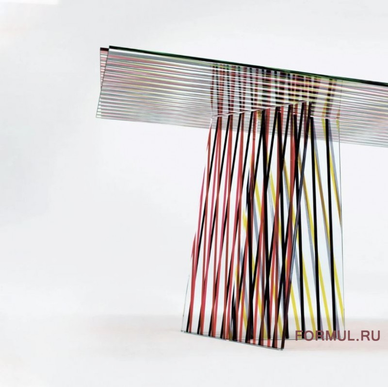  Glas Italia Crossing