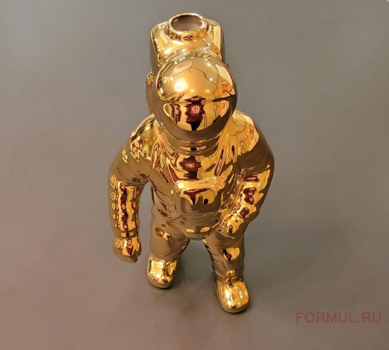 Статуэтка Авторская работа Космонавт Статуэтка Авторская работа Космонавт