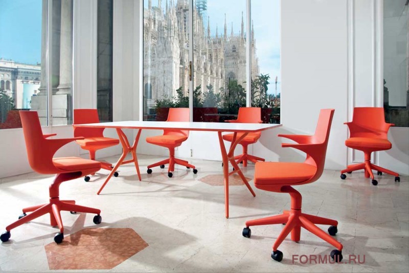 Стол письменный Kartell Spoon Стол письменный Kartell Spoon