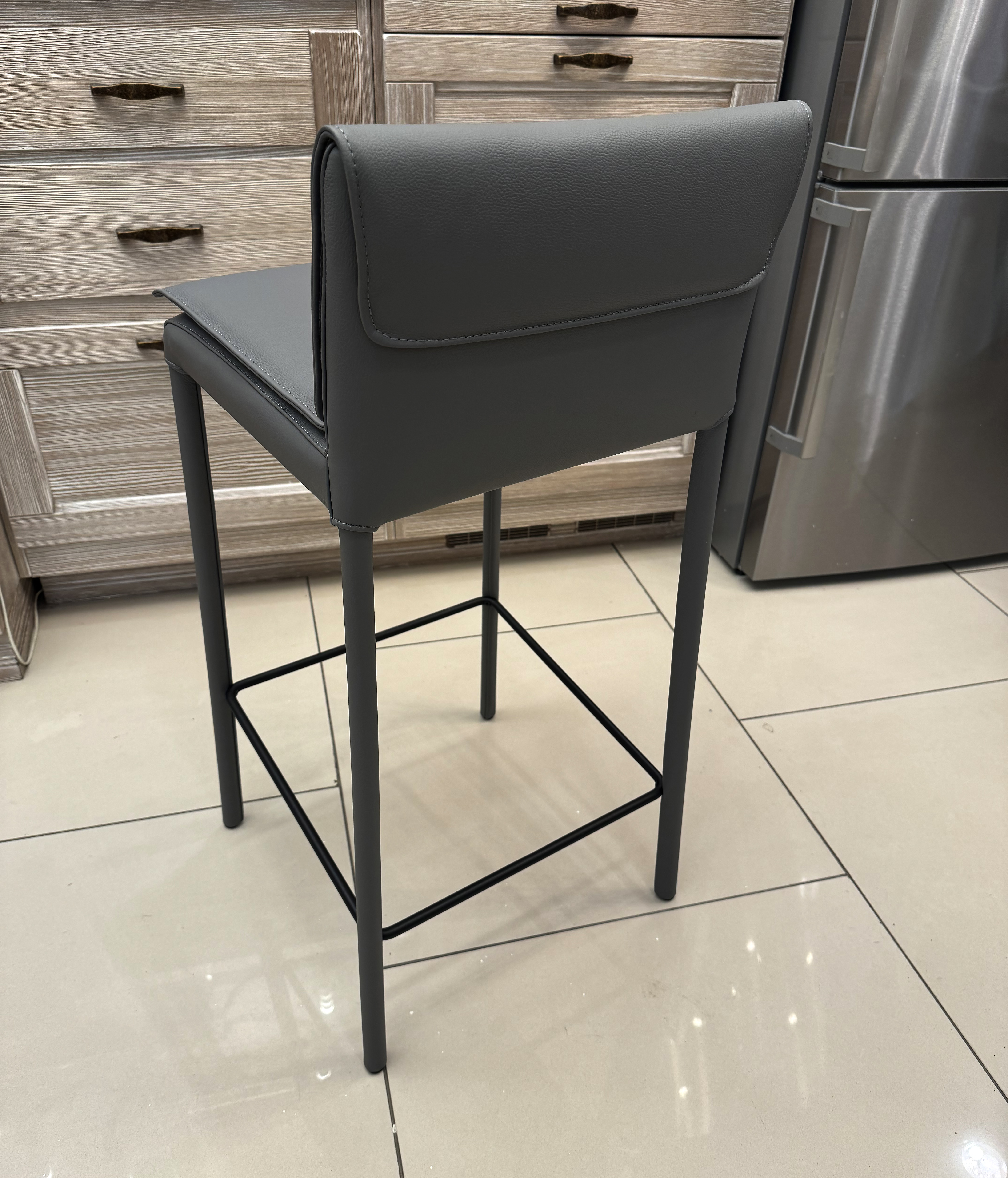   Julia Italia Agora sg