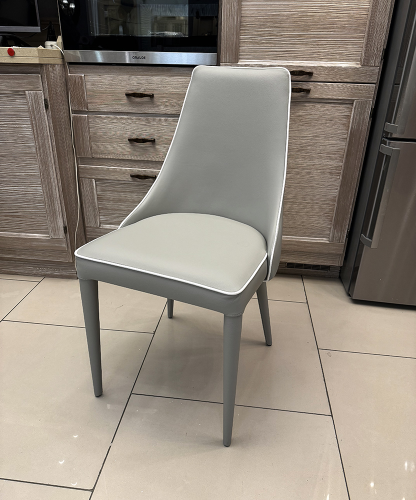 ���� Julia Italia Evelin