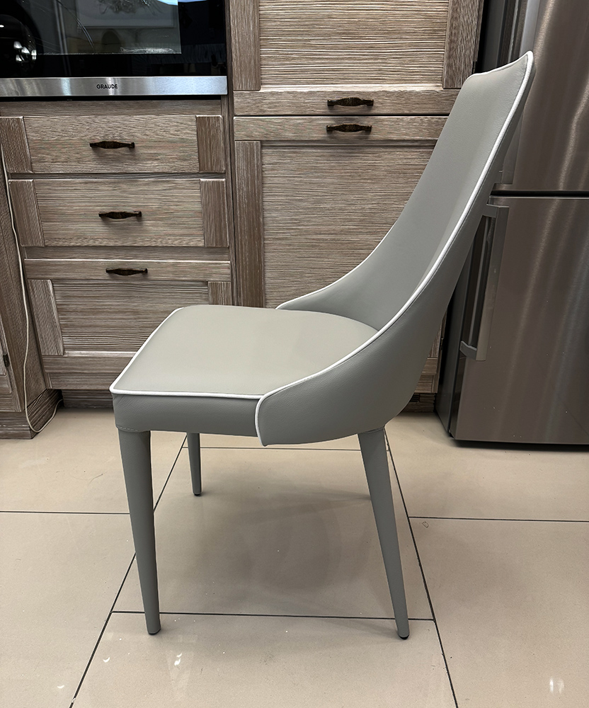 ���� Julia Italia Evelin