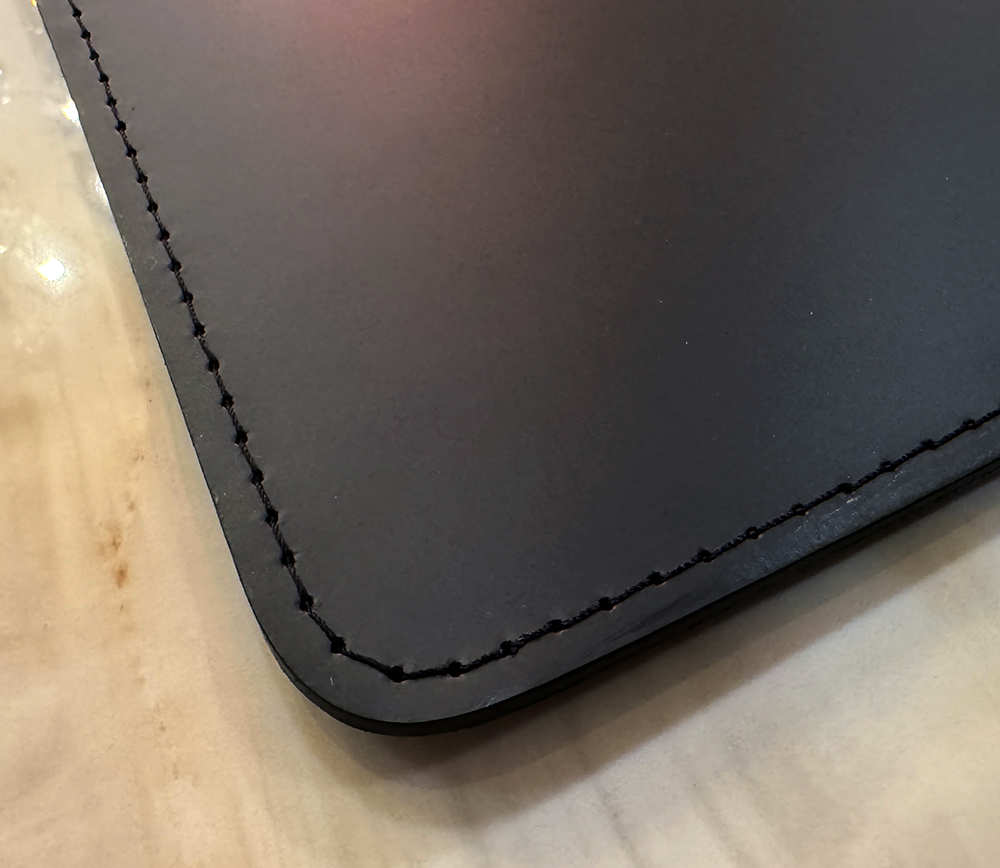 ������ Julia Italia Sottomano 109 nero