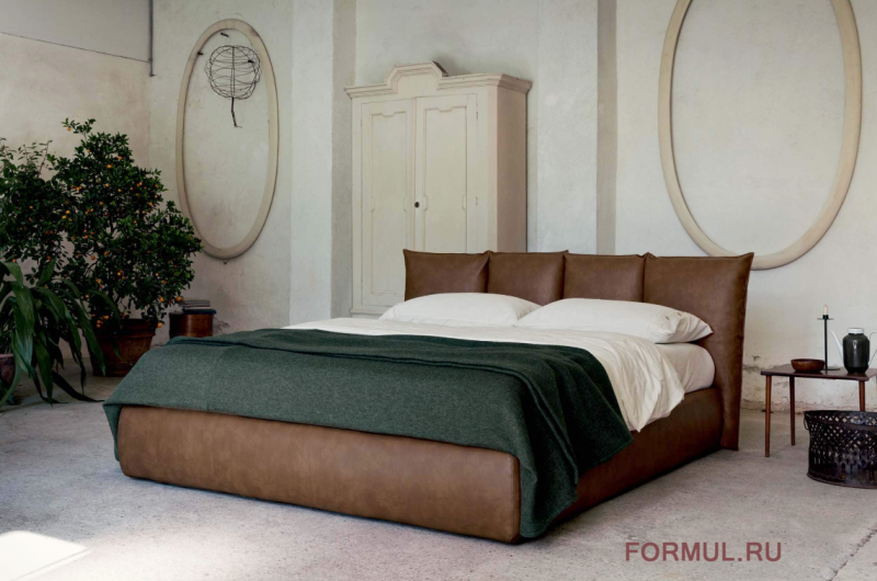 ������� Veneran Plisse