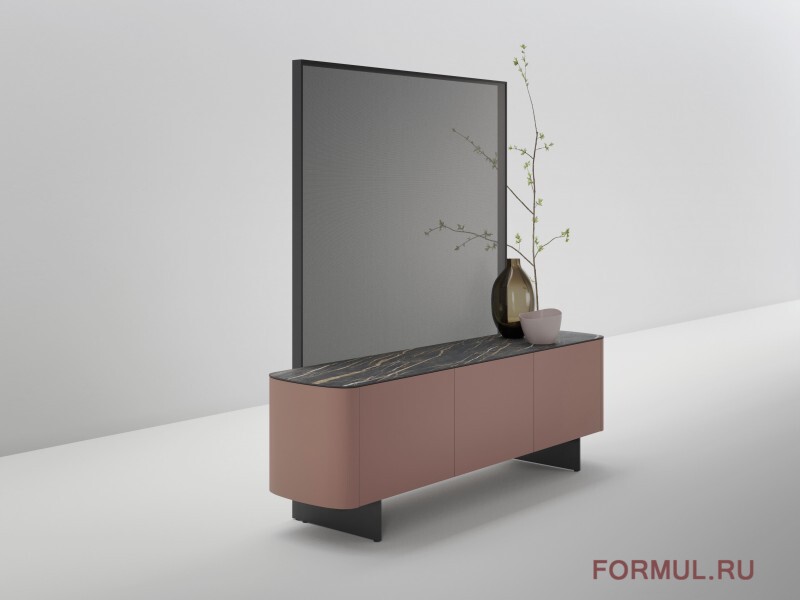 ����� Caccaro Side View