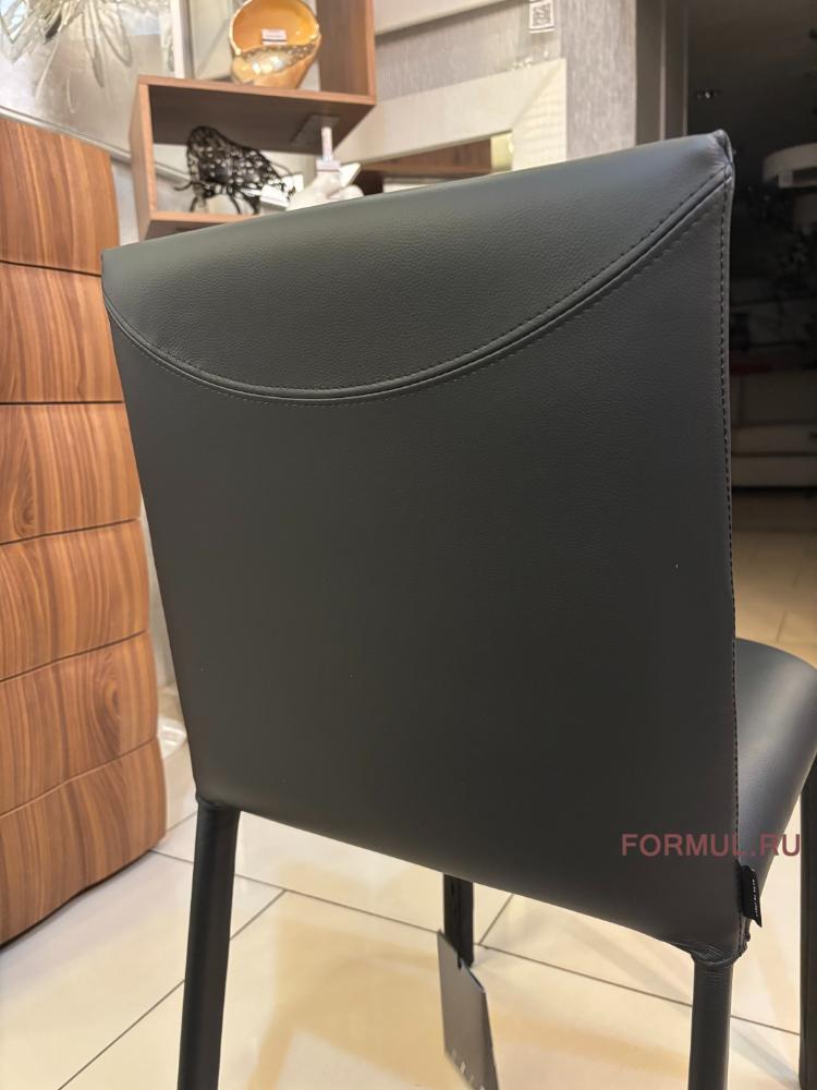   Julia Italia Jenya SG