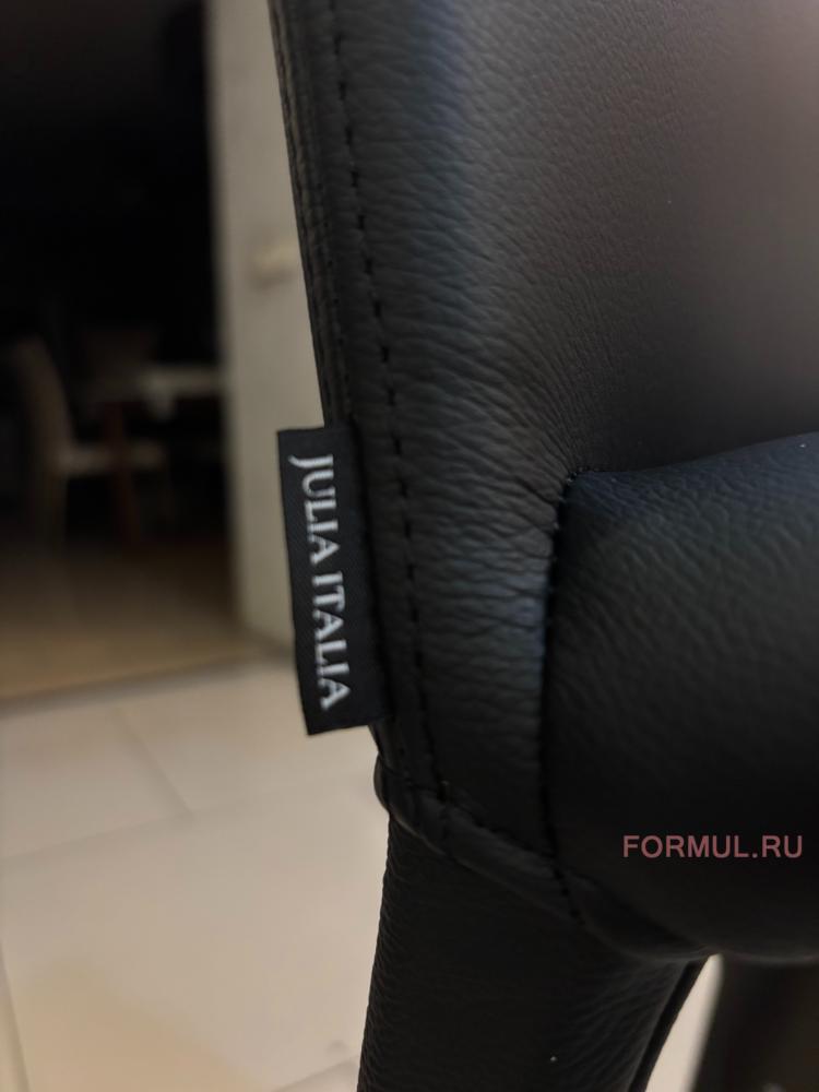   Julia Italia Jenya SG