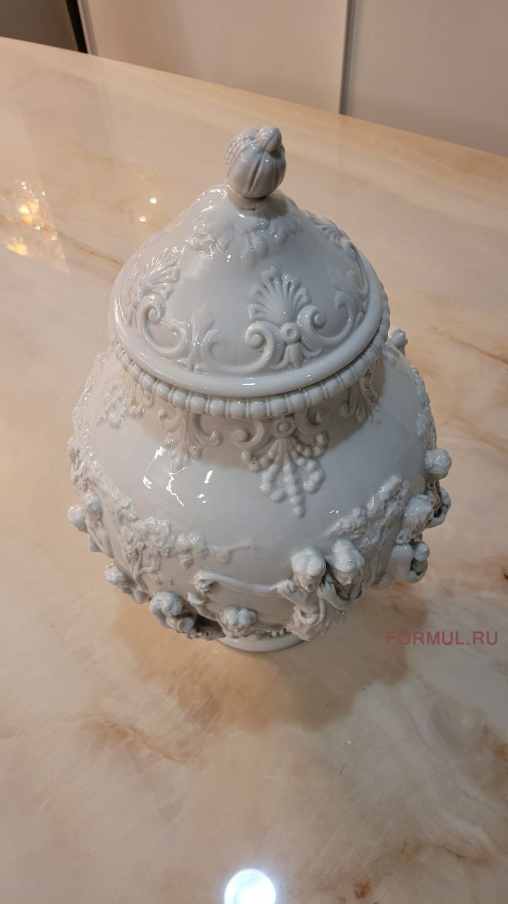 ���� Capodimonte ����������� �����