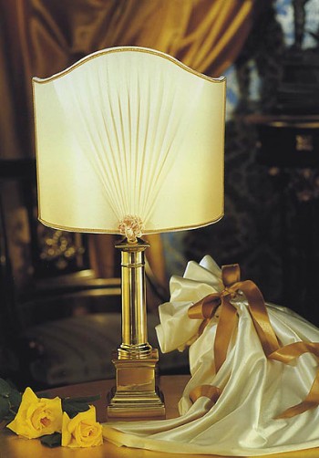 Table lamp 10