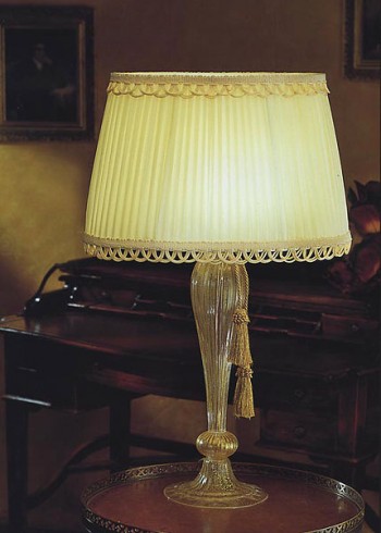 Table lamp 18