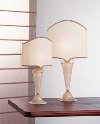 Table lamp