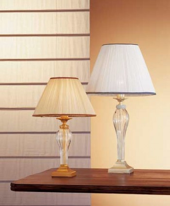 Table lamp